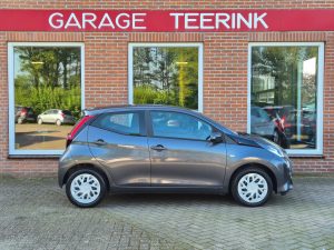 Toyota Aygo 1.0 VVT-i x-play, foto 3